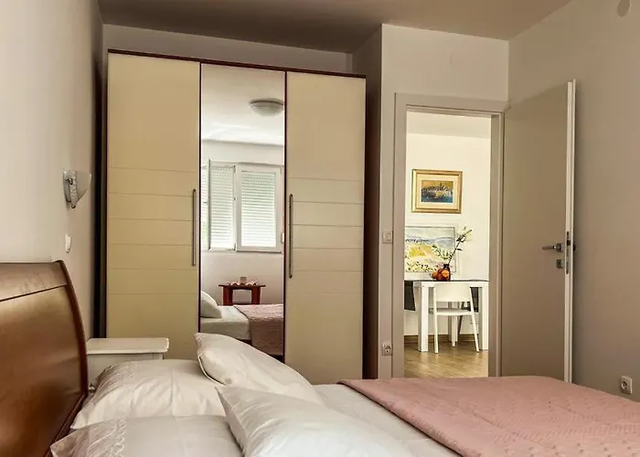 Ladovina Apartament *